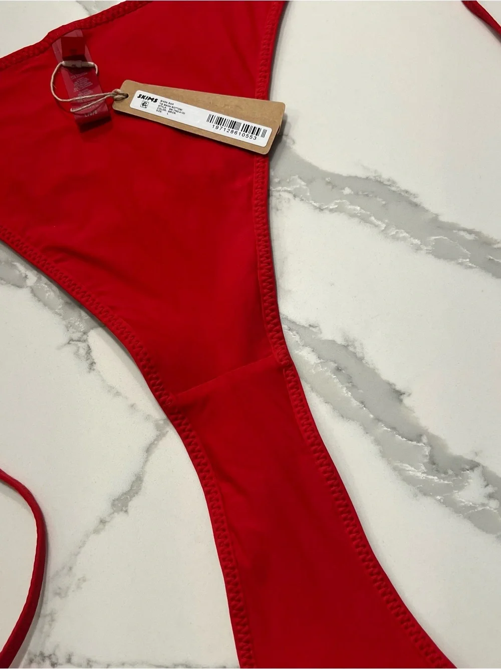 SKIMS SEQUIN BIKINI BOTTOM - Brick Size L